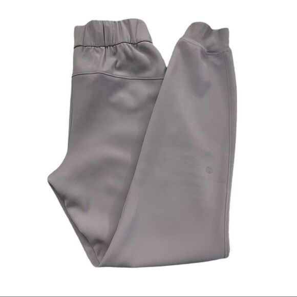 Lululemon On the Fly Jogger 28" *Woven in Dark Chrome - Picture 6 of 10